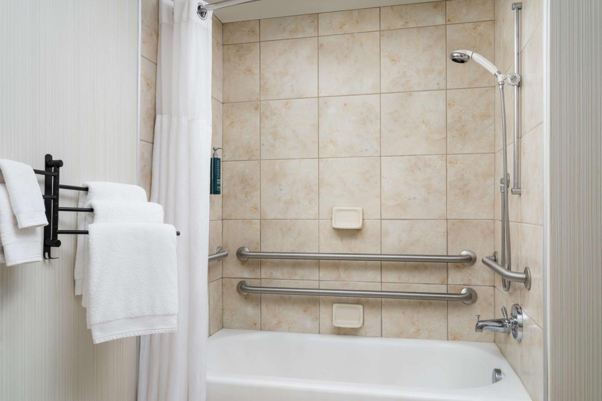 Hotel Doubletree By Hilton Greensboro