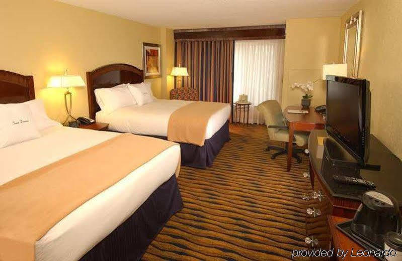 Doubletree By Hilton Hotel